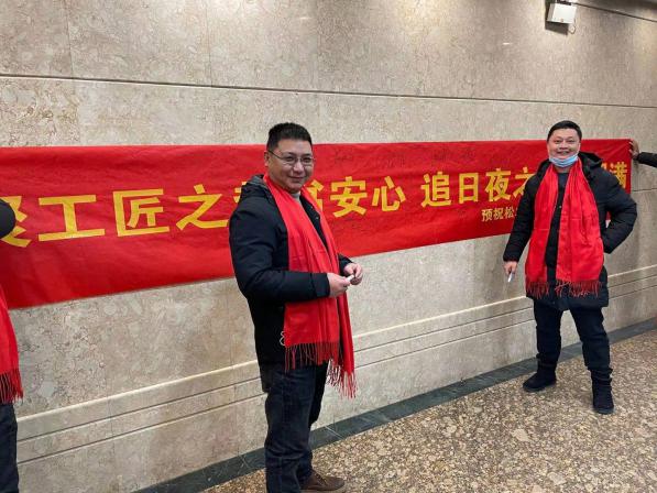 聚工匠之勢(shì)書安心 追日夜之程畫圓滿 —記西湖松木場(chǎng)匯聚機(jī)房搬遷割接-杭州縱橫通信股份有限公司